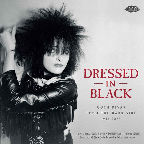 DRESSED IN BLACK: GOTH DIVAS FROM DARK SIDE / VAR - DRESSED IN BLACK: GOTH DIVAS FROM DARK SIDE / VAR