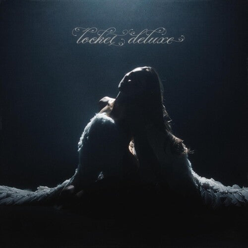 Madison Beer - locket