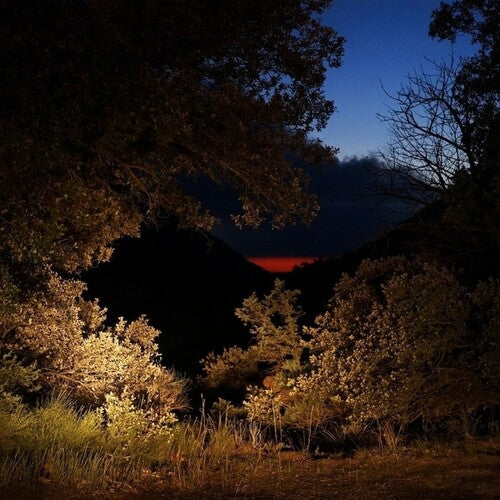 Chloe – Shape Of The Unknown