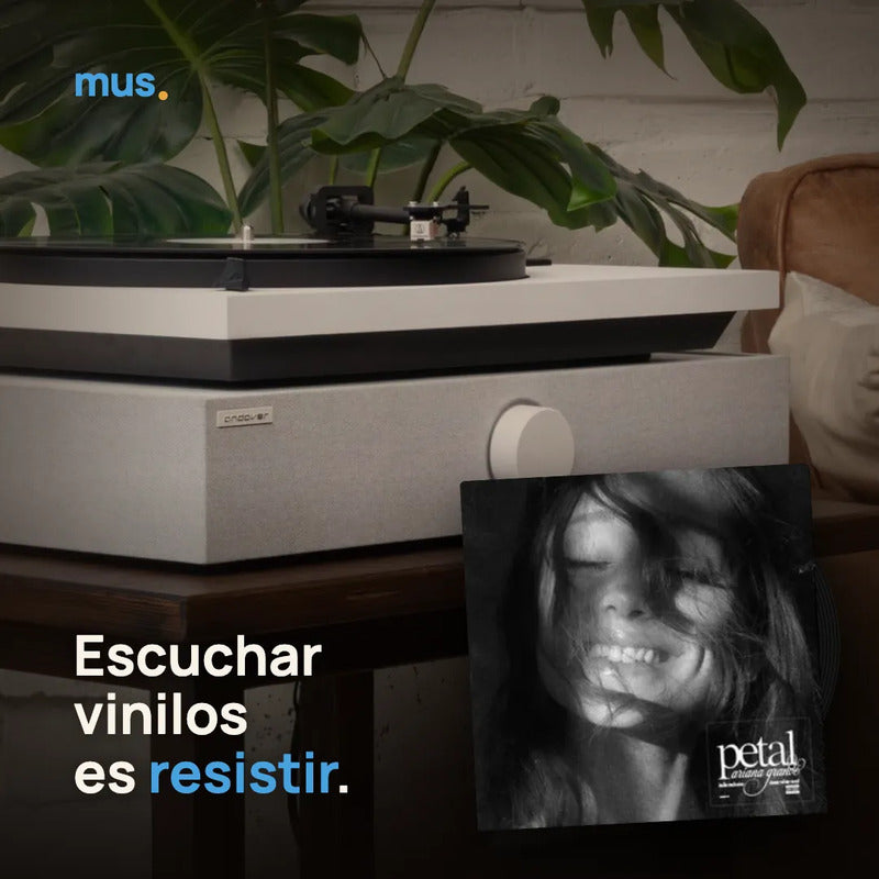 Ariana Grande - Petal Eternal - Lp - Vinilo Mus Estándar