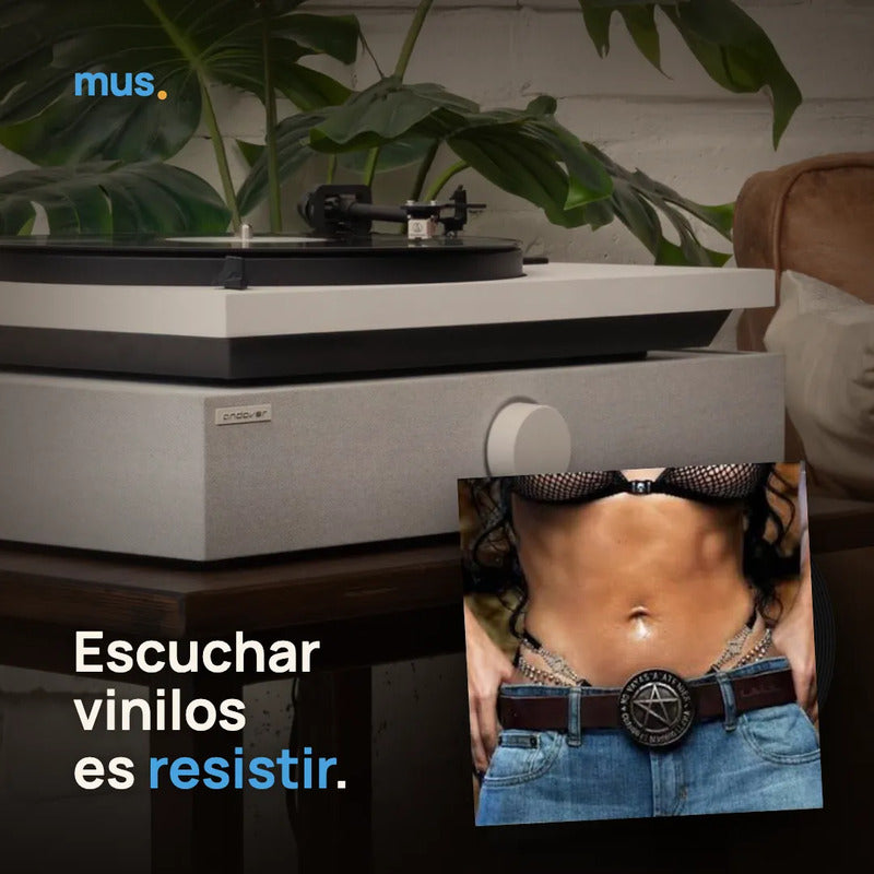 Lali – No Vayas A Atender Cuando El Demonio..