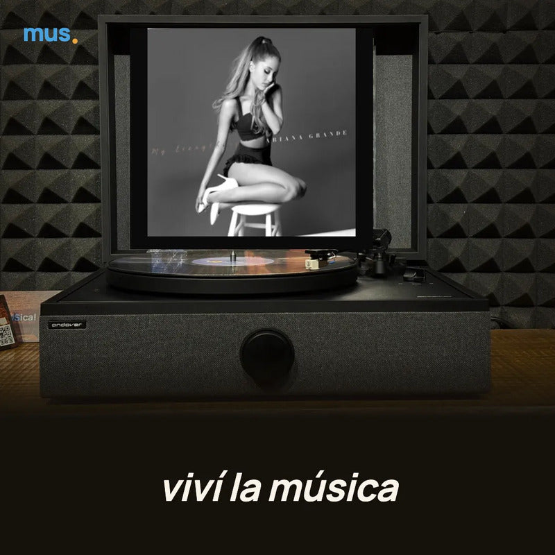 Ariana Grande – My Everything