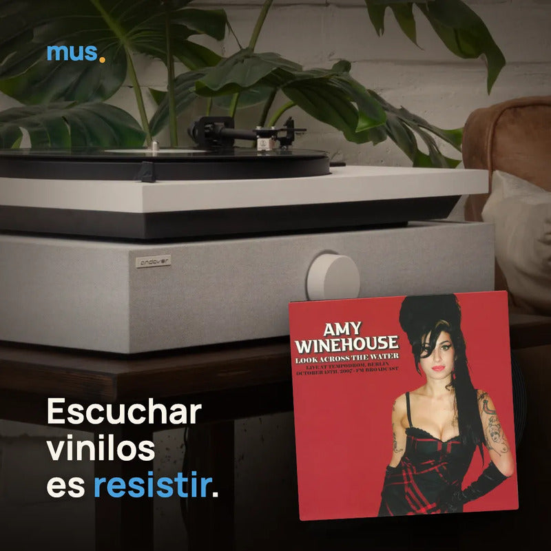 Amy Winehouse - Look Across The Water Live 2007 - Vinilo Mus Edición Limitada